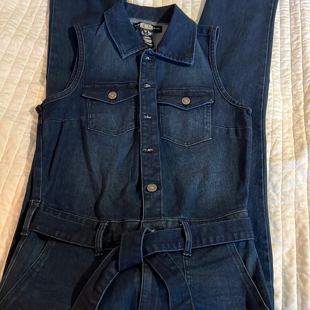 Rewash jumpsuit size Medium never worn